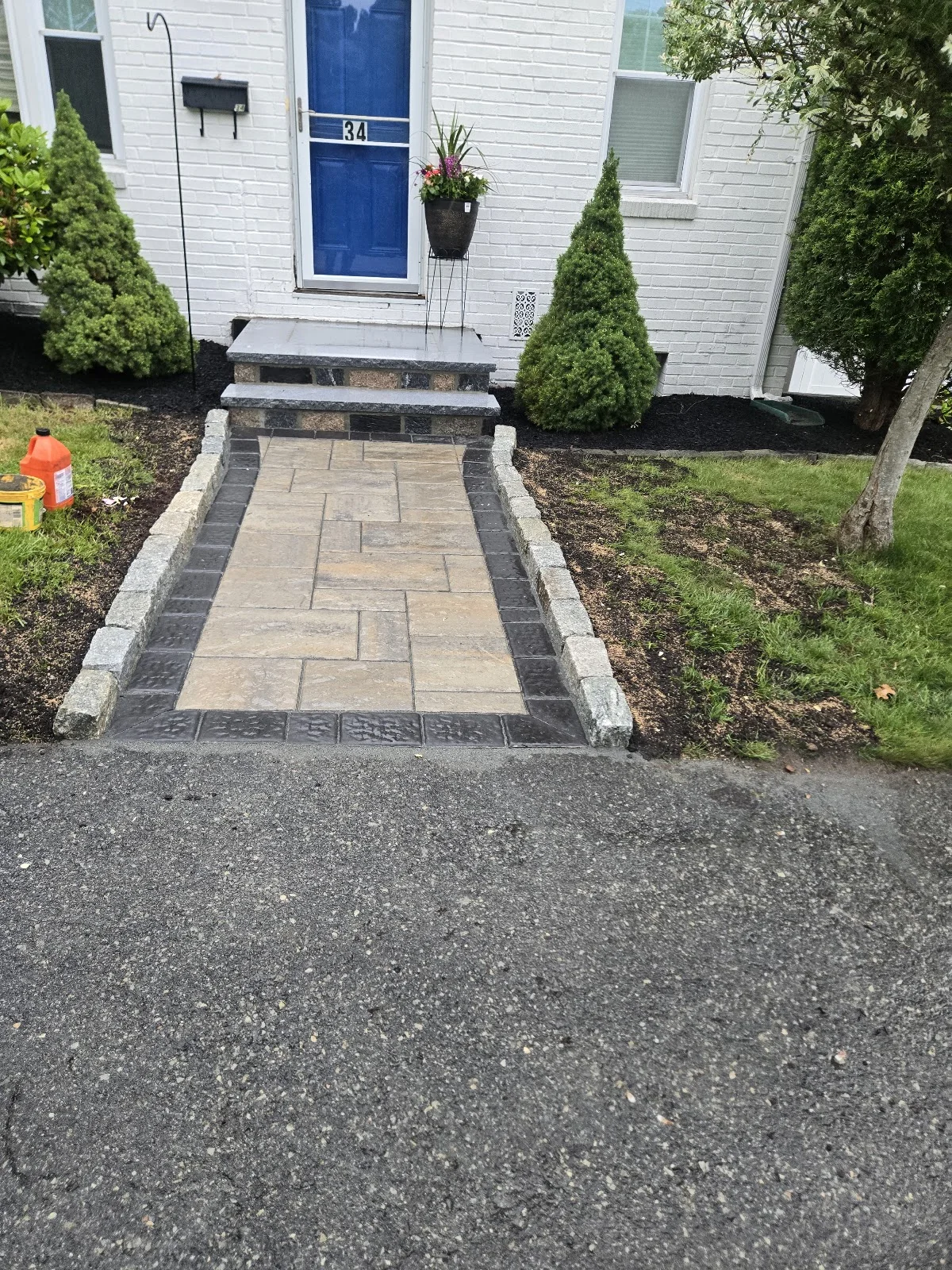Completed paver walkway and front steps by W and G Landscaping and Masonry